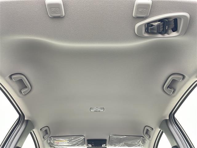 フィット クロスター　衝突被害軽減システム　横滑り装置　純正ＡＷ　バックカメラ装着車両　ステアリングリモコン装置着車両　レーンキープアシスト　自動パーキングブレーキ　ブレーキホールド　オートエアコン　ＵＳＢポート（28枚目）