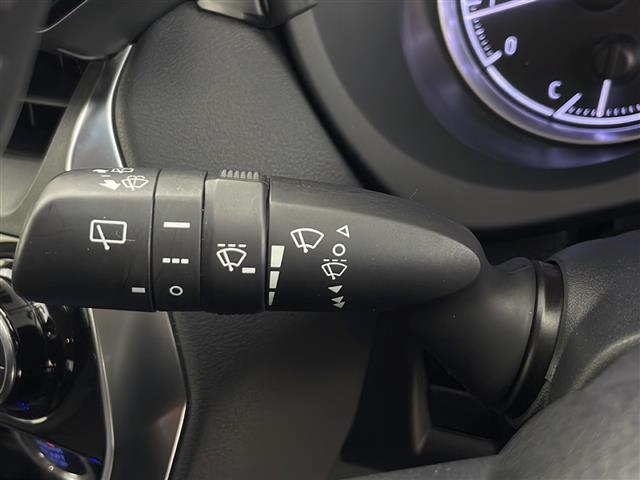 ハリアー Ｓ　４ＷＤ　純正メモリナビ　Ｂｌｕｅｔｏｏｔｈ　フルセグ　バックカメラ　ビルトインＥＴＣ　１００Ｖ充電　クルーズコントロール　前方ドライブレコーダー　純正ＡＷ　置くだけ充電　車線逸脱警報　寒冷地仕様（19枚目）