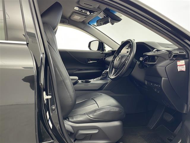 ハリアー Ｓ　４ＷＤ　純正メモリナビ　Ｂｌｕｅｔｏｏｔｈ　フルセグ　バックカメラ　ビルトインＥＴＣ　１００Ｖ充電　クルーズコントロール　前方ドライブレコーダー　純正ＡＷ　置くだけ充電　車線逸脱警報　寒冷地仕様（22枚目）