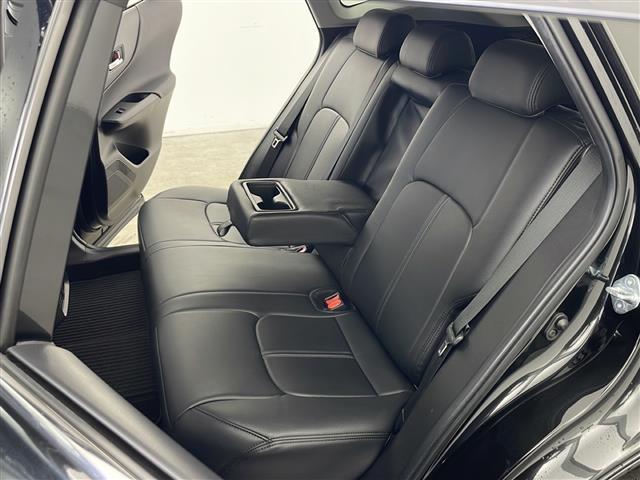 ハリアー Ｓ　４ＷＤ　純正メモリナビ　Ｂｌｕｅｔｏｏｔｈ　フルセグ　バックカメラ　ビルトインＥＴＣ　１００Ｖ充電　クルーズコントロール　前方ドライブレコーダー　純正ＡＷ　置くだけ充電　車線逸脱警報　寒冷地仕様（26枚目）