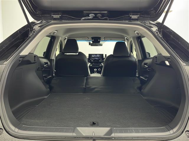 ハリアー Ｓ　４ＷＤ　純正メモリナビ　Ｂｌｕｅｔｏｏｔｈ　フルセグ　バックカメラ　ビルトインＥＴＣ　１００Ｖ充電　クルーズコントロール　前方ドライブレコーダー　純正ＡＷ　置くだけ充電　車線逸脱警報　寒冷地仕様（28枚目）