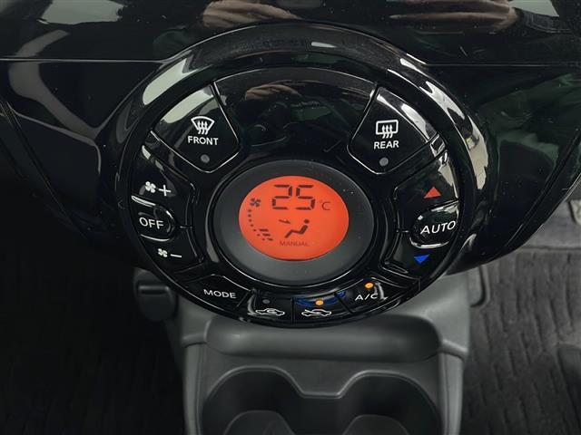 ノート ｅ－パワー　Ｘ　ＦＯＵＲ　純正ナビ　フルセグＴＶ　バックカメラ　ＥＴＣ　横滑り防止装置　衝突被害軽減システム　クリアランスソナー　ライトレベライザー　レーンキープアシスト　純正ＡＷ　純正フロアマット　コーナーセンサー（15枚目）