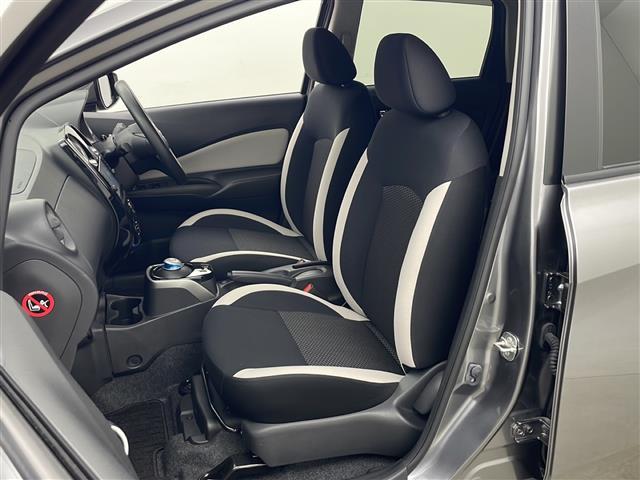 ノート ｅ－パワー　Ｘ　ＦＯＵＲ　純正ナビ　フルセグＴＶ　バックカメラ　ＥＴＣ　横滑り防止装置　衝突被害軽減システム　クリアランスソナー　ライトレベライザー　レーンキープアシスト　純正ＡＷ　純正フロアマット　コーナーセンサー（23枚目）