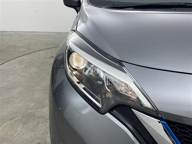 ノート ｅ－パワー　Ｘ　ＦＯＵＲ　純正ナビ　フルセグＴＶ　バックカメラ　ＥＴＣ　横滑り防止装置　衝突被害軽減システム　クリアランスソナー　ライトレベライザー　レーンキープアシスト　純正ＡＷ　純正フロアマット　コーナーセンサー（36枚目）