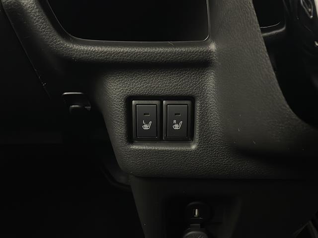 スペーシアカスタム ハイブリッドＸＳターボ　ディスプレイオーディオ　両側パワースライドドア　ヘッドアップディスプレイ　全方位カメラ　ＬＥＤヘッドライト　フォグランプ　衝突被害軽減防止ブレーキ　クルコン　シートヒーター　スペアキー　ＥＴＣ（4枚目）