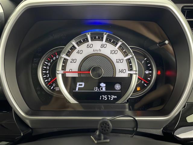 スペーシアカスタム ハイブリッドＸＳターボ　ディスプレイオーディオ　両側パワースライドドア　ヘッドアップディスプレイ　全方位カメラ　ＬＥＤヘッドライト　フォグランプ　衝突被害軽減防止ブレーキ　クルコン　シートヒーター　スペアキー　ＥＴＣ（10枚目）