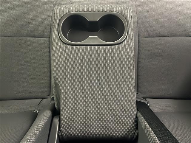 カローラツーリング ハイブリッド G 純正ナビ フルセグTV バックカメラ ETC2.0 フロントワイパーデアイサー 横滑り防止装置 オートマチックハイビーム ライトレベライザー クリアランスソナー クルーズコントロール スマートキー(18枚目)