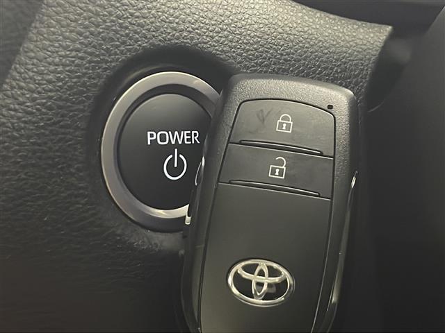 カローラツーリング ハイブリッド G 純正ナビ フルセグTV バックカメラ ETC2.0 フロントワイパーデアイサー 横滑り防止装置 オートマチックハイビーム ライトレベライザー クリアランスソナー クルーズコントロール スマートキー(19枚目)