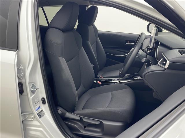 カローラツーリング ハイブリッド G 純正ナビ フルセグTV バックカメラ ETC2.0 フロントワイパーデアイサー 横滑り防止装置 オートマチックハイビーム ライトレベライザー クリアランスソナー クルーズコントロール スマートキー(20枚目)