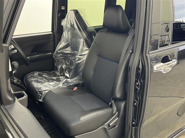 タント カスタムX 4WD バックカメラ装着車両 両側パワースライドドア ウェルカムオープン シートヒーター ハーフレザーシート オートブレーキホールド スマートキー スペアキー オートライト リアサンシェード LED(24枚目)