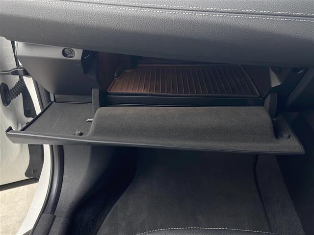 2シリーズ 225xeアイパフォーマンスAツアラーMスポーツ 4WD 純正HDDナビ バックカメラ アダプティブクルーズコントロール レザーシート パワーシート シートヒーター パワーバックドア ヘッドアップディスプレイ フロアマット スマートキー スペアキー(21枚目)