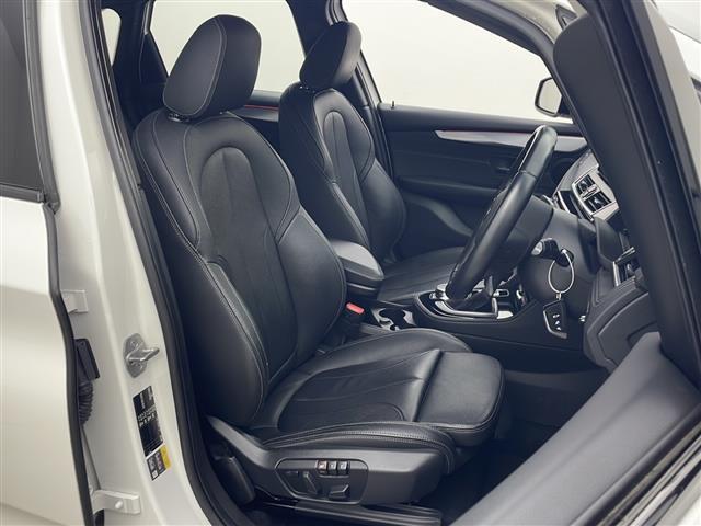 2シリーズ 225xeアイパフォーマンスAツアラーMスポーツ 4WD 純正HDDナビ バックカメラ アダプティブクルーズコントロール レザーシート パワーシート シートヒーター パワーバックドア ヘッドアップディスプレイ フロアマット スマートキー スペアキー(23枚目)