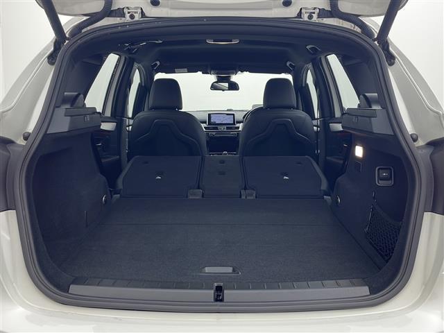 2シリーズ 225xeアイパフォーマンスAツアラーMスポーツ 4WD 純正HDDナビ バックカメラ アダプティブクルーズコントロール レザーシート パワーシート シートヒーター パワーバックドア ヘッドアップディスプレイ フロアマット スマートキー スペアキー(29枚目)