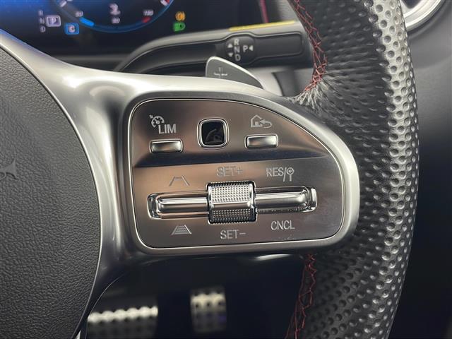 ＧＬＢ ＧＬＢ２００ｄ　４マチック　ＡＭＧラインパッケージ　４ＷＤ　ワンオーナー　純正ナビ　全方位カメラ　アダプティブクルーズコントロール　パドルシフト　ハーフレザーシート　パワーシート　シートヒーター　フロアマット　スマートキー　スペアキー　ＥＴＣ２．０（8枚目）