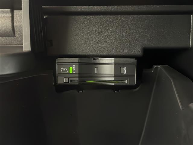 ＧＬＢ ＧＬＢ２００ｄ　４マチック　ＡＭＧラインパッケージ　４ＷＤ　ワンオーナー　純正ナビ　全方位カメラ　アダプティブクルーズコントロール　パドルシフト　ハーフレザーシート　パワーシート　シートヒーター　フロアマット　スマートキー　スペアキー　ＥＴＣ２．０（23枚目）