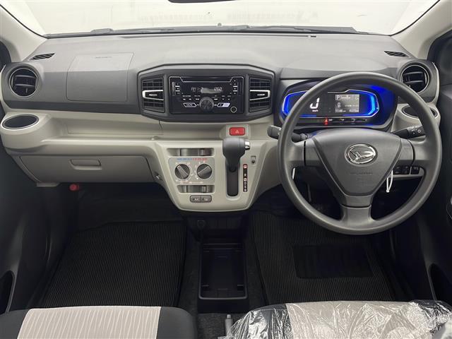 ミライース Ｘ　リミテッドＳＡＩＩＩ　オーディオ　バックカメラ　衝突被害軽減防止ブレーキ　前後コーナーセンサー　横滑り防止装置　ＬＥＤヘッドライト　　オートライト　オートマチックハイビーム　アイドリングストップ　純正フロアマット　ＡＣ（2枚目）