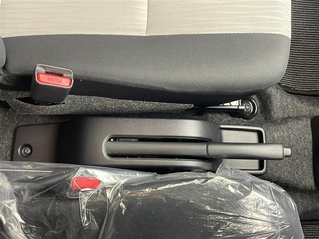 ミライース Ｘ　リミテッドＳＡＩＩＩ　オーディオ　バックカメラ　衝突被害軽減防止ブレーキ　前後コーナーセンサー　横滑り防止装置　ＬＥＤヘッドライト　　オートライト　オートマチックハイビーム　アイドリングストップ　純正フロアマット　ＡＣ（13枚目）