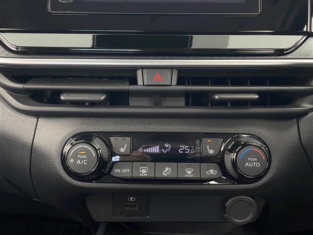 ノート X FOUR ディスプレイオーディオ エマージェンシーブレーキ レーンキープアシスト 横滑り防止装置 前後クリアランスソナー オートマチックハイビーム 前席シートヒーター ステアリングヒーター LEDヘッドライト(12枚目)