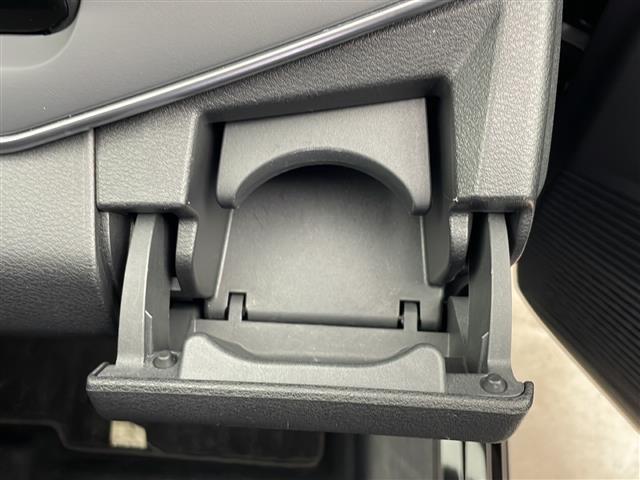 ノート X FOUR ディスプレイオーディオ エマージェンシーブレーキ レーンキープアシスト 横滑り防止装置 前後クリアランスソナー オートマチックハイビーム 前席シートヒーター ステアリングヒーター LEDヘッドライト(17枚目)