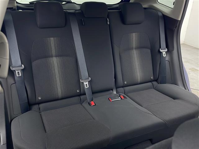 ノート Ｘ　ＦＯＵＲ　純正ナビ　全方位カメラ　衝突被害軽減防止ブレーキ　前後コーナーセンサー　横滑り防止装置　レーンキープアシスト　ミラー一体型ドラレコ　ＥＴＣ　前席シートヒーター　ステアリングヒーター　スペアキー（25枚目）