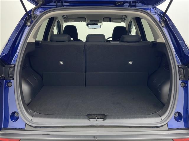 ノート Ｘ　ＦＯＵＲ　純正ナビ　全方位カメラ　衝突被害軽減防止ブレーキ　前後コーナーセンサー　横滑り防止装置　レーンキープアシスト　ミラー一体型ドラレコ　ＥＴＣ　前席シートヒーター　ステアリングヒーター　スペアキー（27枚目）