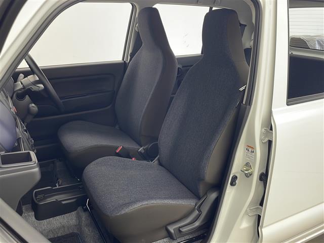 アルト Ｌ　スズキセーフティサポート　前席シートヒーター　衝突被害軽減システム　クリアランスソナー　横滑り防止装置　レーンキープアシスト　アイドリングストップ　ライトレベライザー　純正フロアマット　リモコンキー（24枚目）