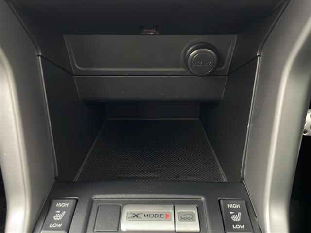 フォレスター ２．０ＸＴ　４ＷＤ　社外ＳＤナビ　Ｂｌｕｅｔｏｏｔｈ　ＣＤ　ＤＶＤ　フルセグ　ＥＴＣ　前後ドライブレコーダー　前席シートヒーター　パドルシフト　サンルーフ　前席パワーシート　電動リアゲード　クルコン　純正ＡＷ（18枚目）