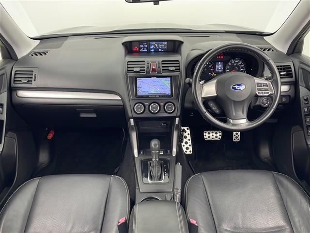 フォレスター ２．０ＸＴ　４ＷＤ　社外ＳＤナビ　Ｂｌｕｅｔｏｏｔｈ　ＣＤ　ＤＶＤ　フルセグ　ＥＴＣ　前後ドライブレコーダー　前席シートヒーター　パドルシフト　サンルーフ　前席パワーシート　電動リアゲード　クルコン　純正ＡＷ（42枚目）