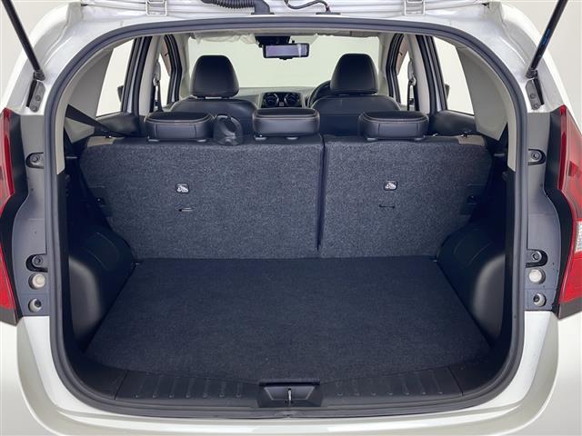 ノート ｅ－パワー　メダリスト　ＦＯＵＲ　４ＷＤ　純正メモリナビ　フルセグＴＶ　アラウンドビューモニター　バックカメラ　純正ドライブレコーダー　ＥＴＣ　日産インテリジェントセーフティ　レーダークルーズコントロール　ハーフレザーシート　ＬＥＤ（24枚目）