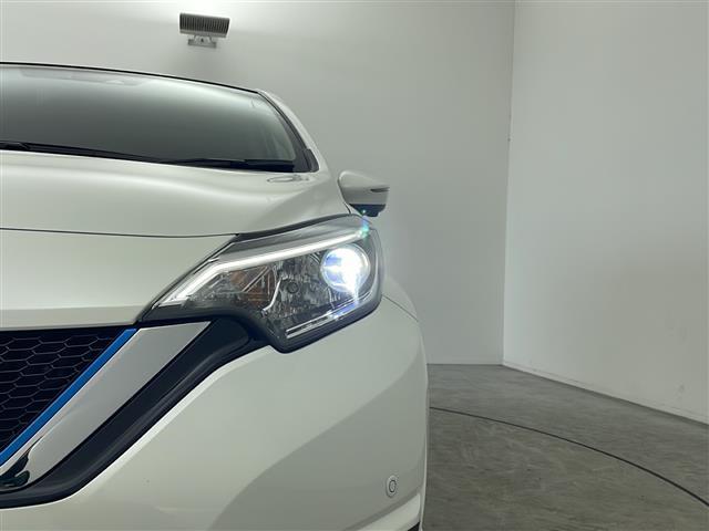 ノート ｅ－パワー　メダリスト　ＦＯＵＲ　４ＷＤ　純正メモリナビ　フルセグＴＶ　アラウンドビューモニター　バックカメラ　純正ドライブレコーダー　ＥＴＣ　日産インテリジェントセーフティ　レーダークルーズコントロール　ハーフレザーシート　ＬＥＤ（36枚目）