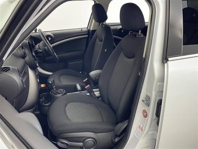 ＭＩＮＩ クーパーＤ　クロスオーバー　オール４　４ＷＤ　ＣＤオーディオ　ＥＴＣ　横滑り防止装置　オートライト　オートマチックハイビーム　社外ＡＷ　社外フロアマット　ＬＥＤヘッドライト　スマートキー　スペアキー（23枚目）