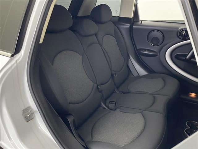 ＭＩＮＩ クーパーＤ　クロスオーバー　オール４　４ＷＤ　ＣＤオーディオ　ＥＴＣ　横滑り防止装置　オートライト　オートマチックハイビーム　社外ＡＷ　社外フロアマット　ＬＥＤヘッドライト　スマートキー　スペアキー（24枚目）