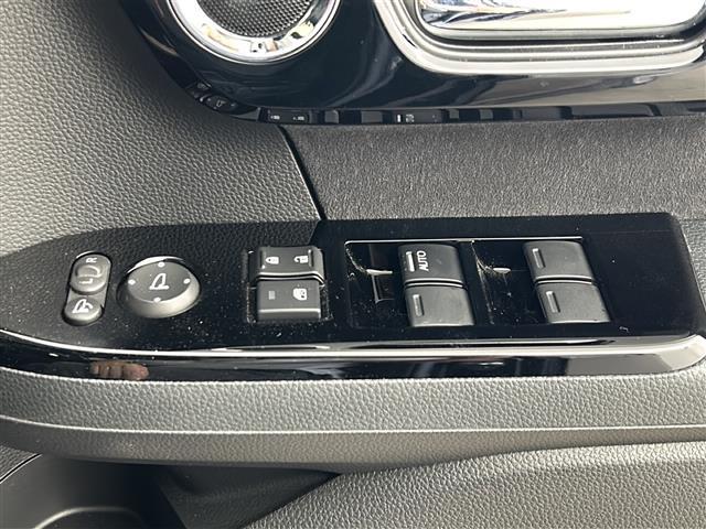 N-BOXカスタム L 4WD 純正ナビ フルセグTV バックカメラ レーダークルーズコントロール 両側パワースライドドア シートヒーター 純正フロアマット オートライト ドライブレコーダー ETC 取扱説明書 保証書(10枚目)