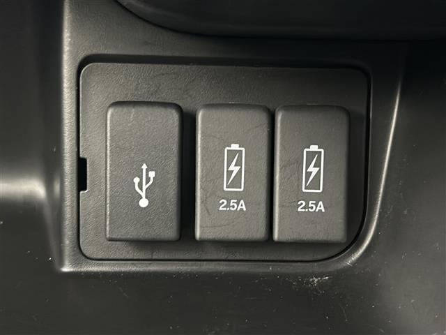 N-BOXカスタム L 4WD 純正ナビ フルセグTV バックカメラ レーダークルーズコントロール 両側パワースライドドア シートヒーター 純正フロアマット オートライト ドライブレコーダー ETC 取扱説明書 保証書(17枚目)