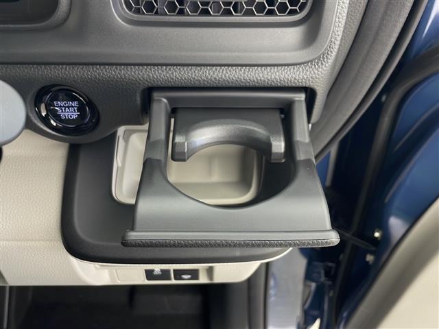 ステップワゴン エアー EX ホンダセンシング 両側パワースライドドア マルチビューカメラ コンビシート 前席シートヒーター 電動リアゲート 2列目オットマン 全列USB 革巻きステアリング スマートキー パドルシフト(14枚目)