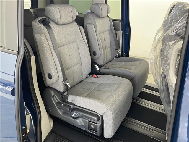 ステップワゴン エアー EX ホンダセンシング 両側パワースライドドア マルチビューカメラ コンビシート 前席シートヒーター 電動リアゲート 2列目オットマン 全列USB 革巻きステアリング スマートキー パドルシフト(18枚目)