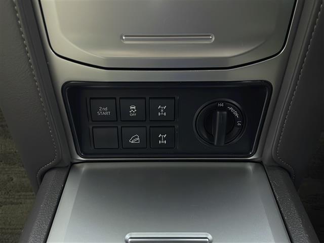 ランドクルーザープラド TX Lパッケージ 純正ナビ バックカメラ フルセグTV モデリスタエアロ サンルーフ 前席パワーシート 衝突被害軽減システム フロントワイパーデアイサー 横滑り防止装置 スマートキー プッシュスタート(16枚目)