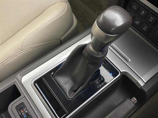 ランドクルーザープラド TX Lパッケージ 純正ナビ バックカメラ フルセグTV モデリスタエアロ サンルーフ 前席パワーシート 衝突被害軽減システム フロントワイパーデアイサー 横滑り防止装置 スマートキー プッシュスタート(17枚目)