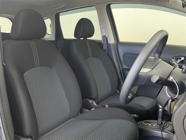 ノート X FOUR Vセレクション+セーフティ ワンオーナー 4WD 純正ナビ CD フルセグ バックカメラ ETC ドライブレコーダー 衝突被害軽減システム 横滑り防止装置 盗難防止装置 レーンキープアシスト 社外AW 速度測定レーダー(20枚目)