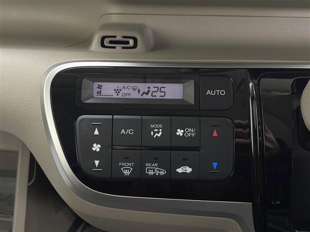 N-BOXスラッシュ G・Lノヴァカントリースタイル 4WD ディスプレイオーディオ Bluetooth CD ワンセグ ビルトインETC 前席シートヒーター ステアリングヒーター 電動パワーステアリングシステム 純正フロアマット オートライト(15枚目)