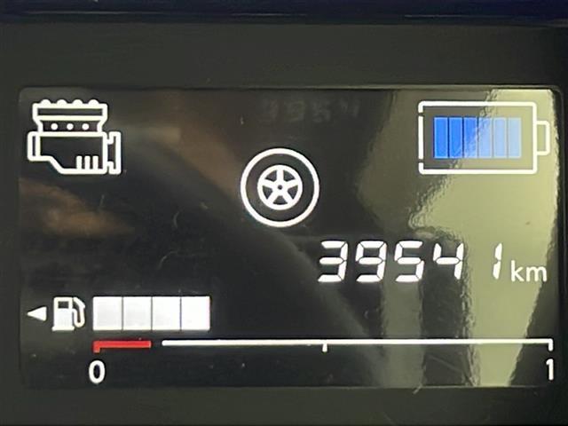 ノート e-パワー X FOUR 4WD 純正SDナビ Bluetooth CD フルセグ バックカメラ ETC 前方ドライブレコーダー 純正AW レーンキープアシスト 衝突被害軽減システム 前後コーナーセンサー クリアランスソナー(6枚目)