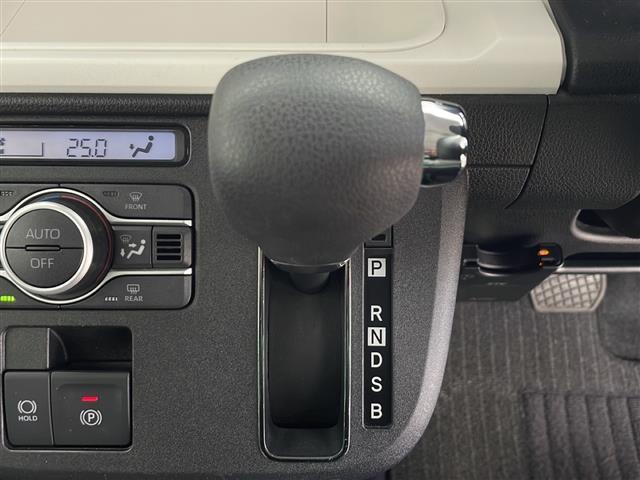 ムーヴキャンバス ストライプスＧターボ　社外ナビ　ワンセグＴＶ　衝突被害軽減防止ブレーキ　レーダークルーズコントロール　レーンキープアシスト　クリアランスソナー　バックカメラ　両側パワースライドドア　ホットカップホルダー　ＥＴＣ　ＬＥＤ（13枚目）