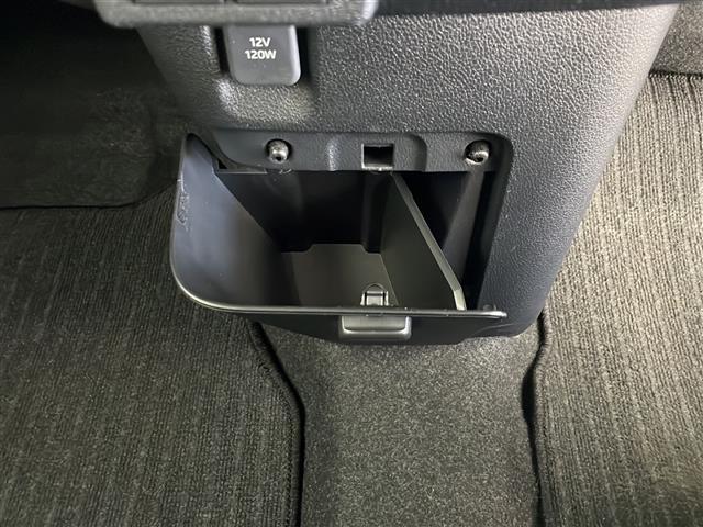 ムーヴキャンバス ストライプスＧターボ　社外ナビ　ワンセグＴＶ　衝突被害軽減防止ブレーキ　レーダークルーズコントロール　レーンキープアシスト　クリアランスソナー　バックカメラ　両側パワースライドドア　ホットカップホルダー　ＥＴＣ　ＬＥＤ（19枚目）