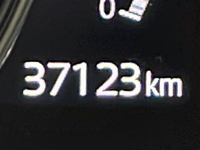 CX-8 XD グランドジャーニー 純正ナビ フルセグTV 衝突被害軽減ブレーキ レーダークルーズコントロール パドルシフト 全方位カメラ ETC 前後ドラレコ シートヒーター 置くだけ充電 ステアリングヒーター 電動シート LED(10枚目)