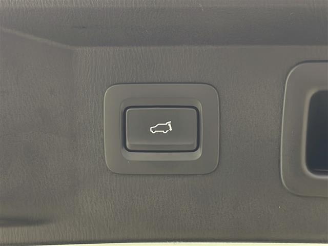CX-8 XD グランドジャーニー 純正ナビ フルセグTV 衝突被害軽減ブレーキ レーダークルーズコントロール パドルシフト 全方位カメラ ETC 前後ドラレコ シートヒーター 置くだけ充電 ステアリングヒーター 電動シート LED(17枚目)