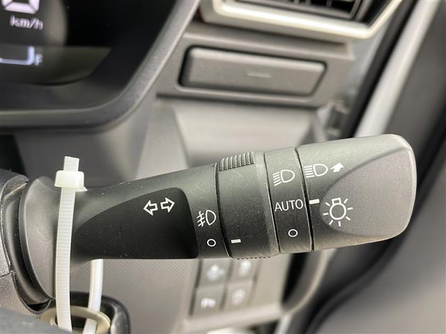 ロッキー Ｇ　社外ナビ　フルセグＴＶ　バックカメラ　スマートアシスト　レーダークルーズコントロール　レーンキープアシスト　ブラインドスポットモニター　寒冷地仕様　ワイパーデアイサー　シートヒーター　ＥＴＣ　ドラレコ（8枚目）