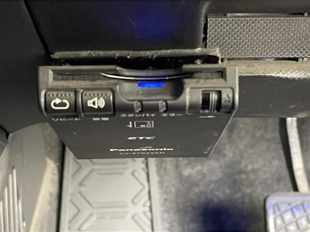 ロッキー Ｇ　社外ナビ　フルセグＴＶ　バックカメラ　スマートアシスト　レーダークルーズコントロール　レーンキープアシスト　ブラインドスポットモニター　寒冷地仕様　ワイパーデアイサー　シートヒーター　ＥＴＣ　ドラレコ（14枚目）