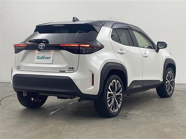 ヤリスクロス ハイブリッドＺ　４ＷＤ　ワンオーナー　純正ナビ　全方位カメラ　バックカメラ　ハーフレザーシート　衝突軽減装置　横滑り防止装置　レーンキープアシスト　レーダークルーズコントロール　コーナーセンサー　ブラインドアシスト（34枚目）