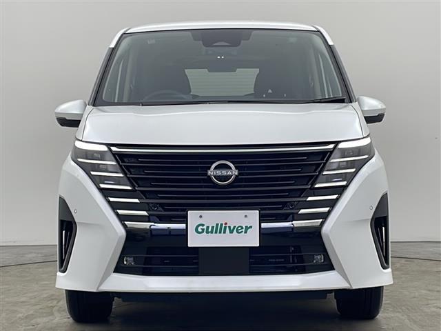 セレナ ｅ－４ＯＲＣＥ　ハイウェイスターＶ　ナビ　プロパイロット　アラウンドビューモニター　インテリジェントルームミラー　両側パワースライドドア　ステアリングヒーター　前席シートヒーター　置くだけ充電　ＬＥＤヘッドライト　ＥＴＣ２．０　フルセグ（33枚目）