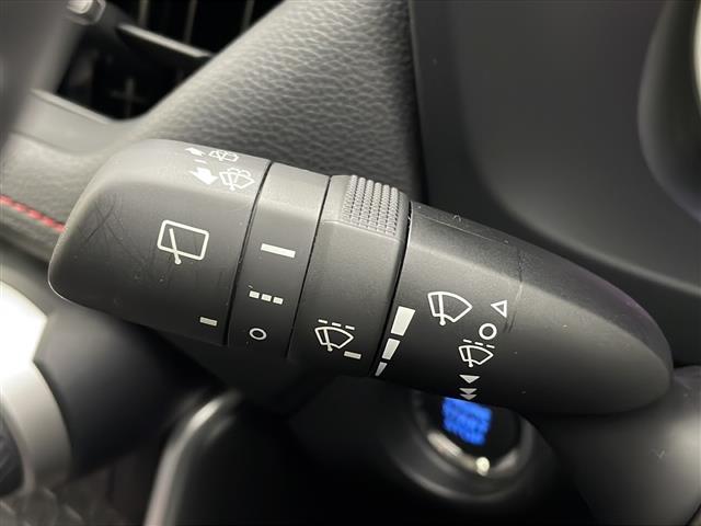 RAV4 アドベンチャー オフロードパッケージ 4WD ワンオーナー 純正ナビ 全方位カメラ バックカメラ ハーフレザーシート 衝突軽減装置 横滑り防止装置 レーダークルーズコントロール コーナーセンサー レーンキープアシスト ダウンヒルアシスト(11枚目)